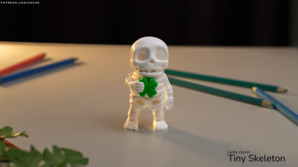 Lucky Clover Tiny Skeleton