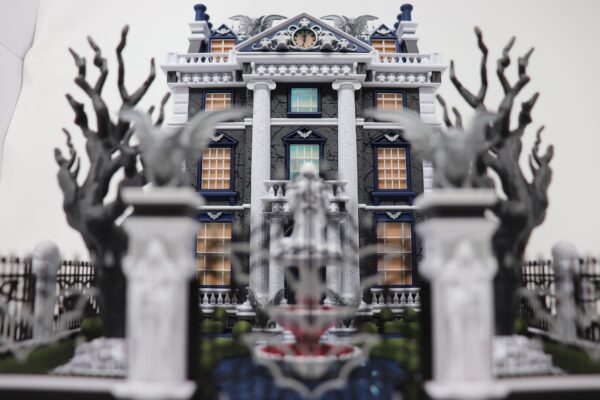 The Haunted Manor - Image 2