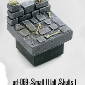 Small Wall Skulls 1